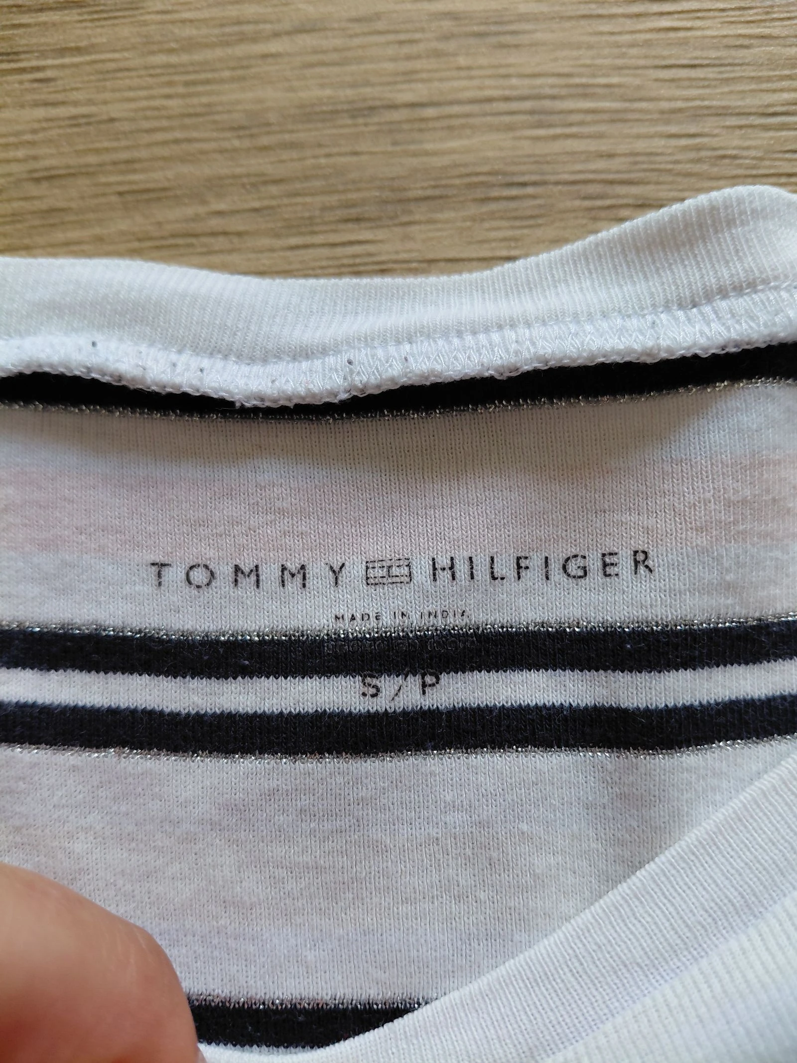 Camiseta de mangas compridas Tommy Hilfiger listrada - Tamanho S – photo 6